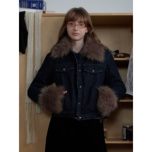 citybae-Furry-Trim Original-Denim Jacket