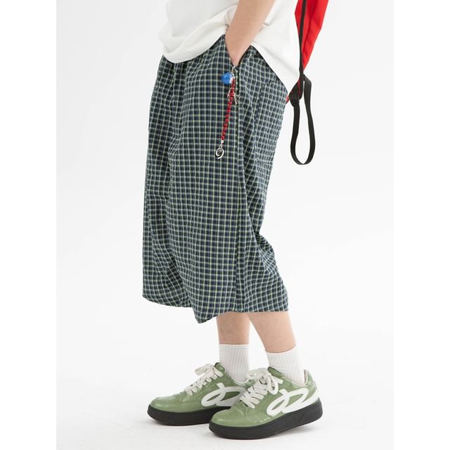 citybae-Mid Rise Plaid Capri Pants