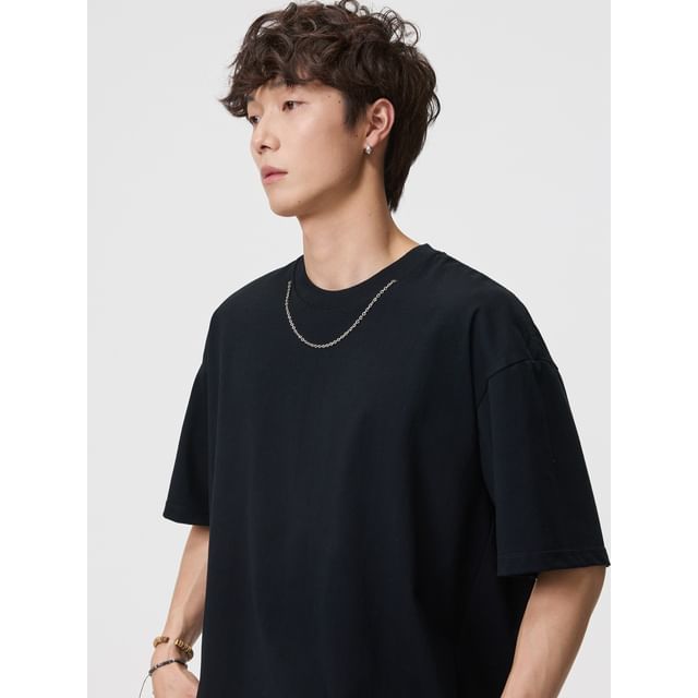 citybae-Plain Chain-Accent Loose T-Shirt