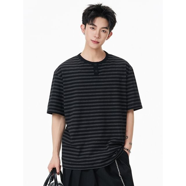 citybae-Striped Short-Sleeve Loose Henley