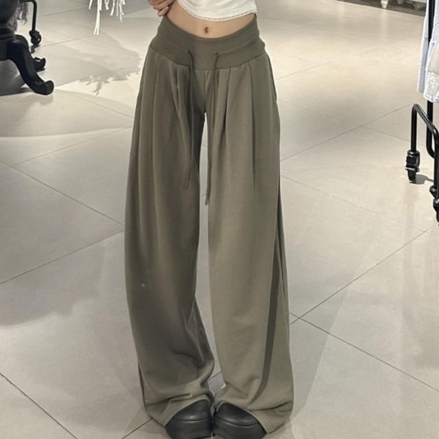 Cloud Nine-Drawstring Waist Plain Baggy Sweatpants