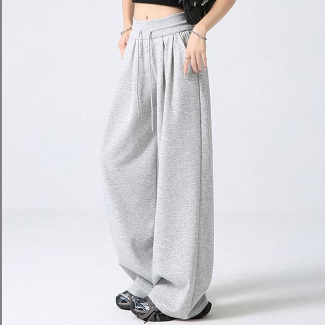 Cloud Nine-Drawstring Waist Plain Baggy Sweatpants