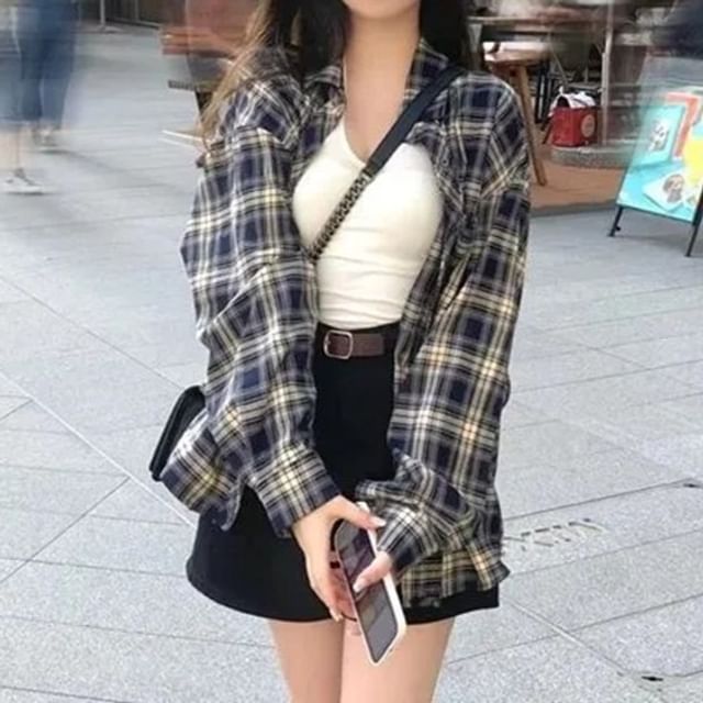 Cloud Nine-Long-Sleeve Collared Plaid Button Up Shirt
