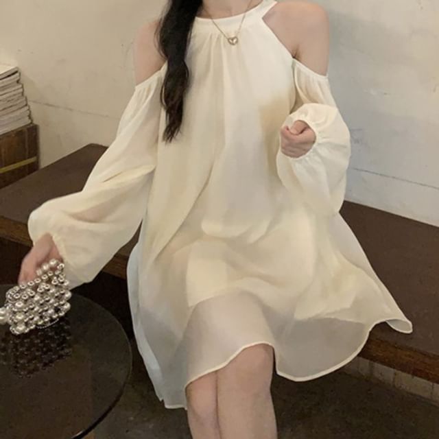 Cloud Nine-Long-Sleeve Halter Neck Cold Shoulder Plain Tunic Dress