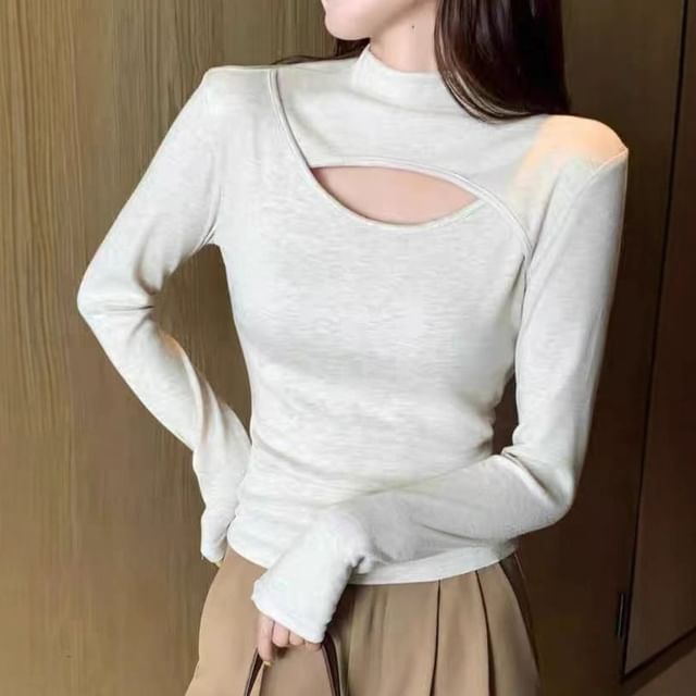 Cloud Nine-Long-Sleeve Mock Neck Plain Cutout Tee