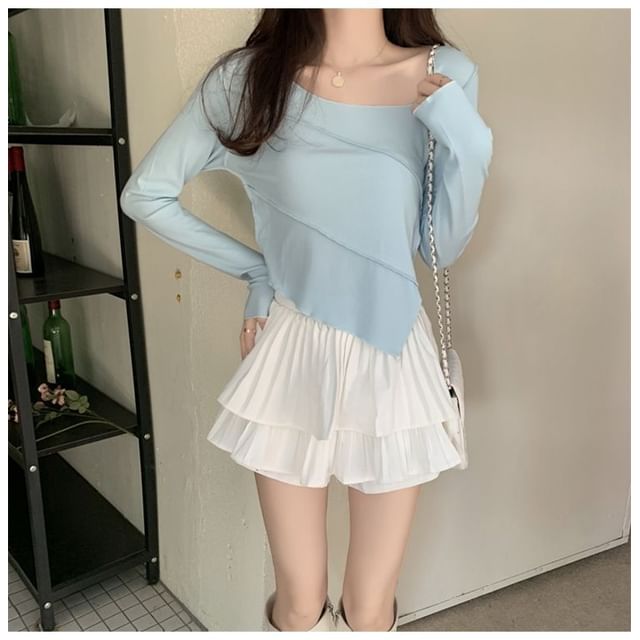 Cloud Nine-Long-Sleeve Plain Asymmetrical T-Shirt