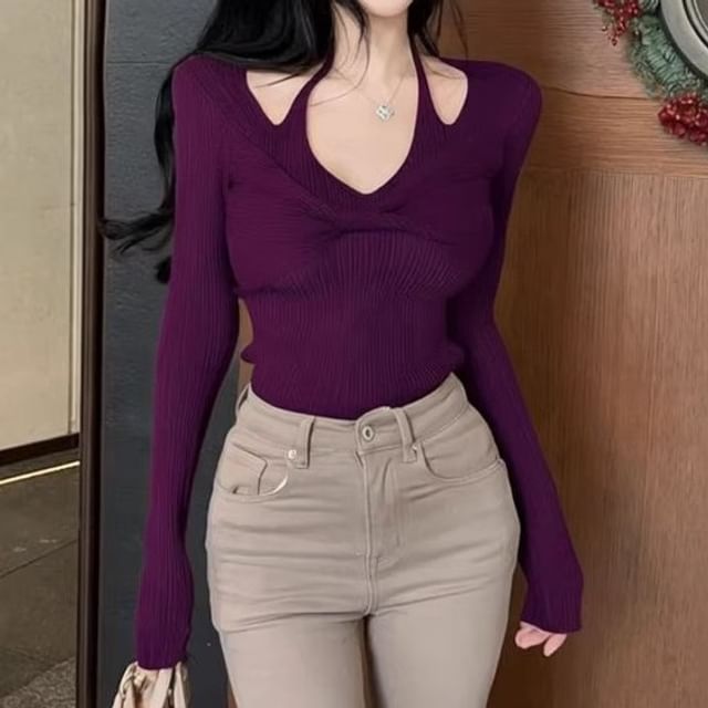 Cloud Nine-Long-Sleeve V-Neck Plain Ribbed Knit Top