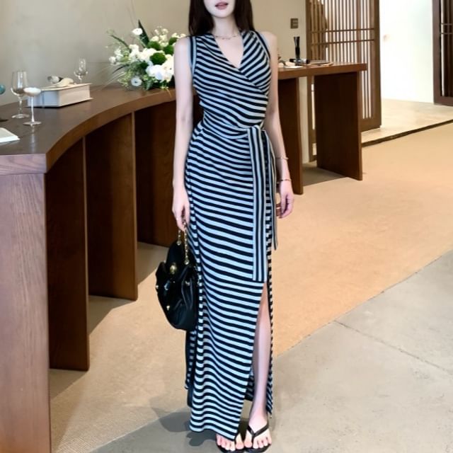 Cloud Nine-Sleeveless V-Neck Striped Slit Maxi A-Line Dress