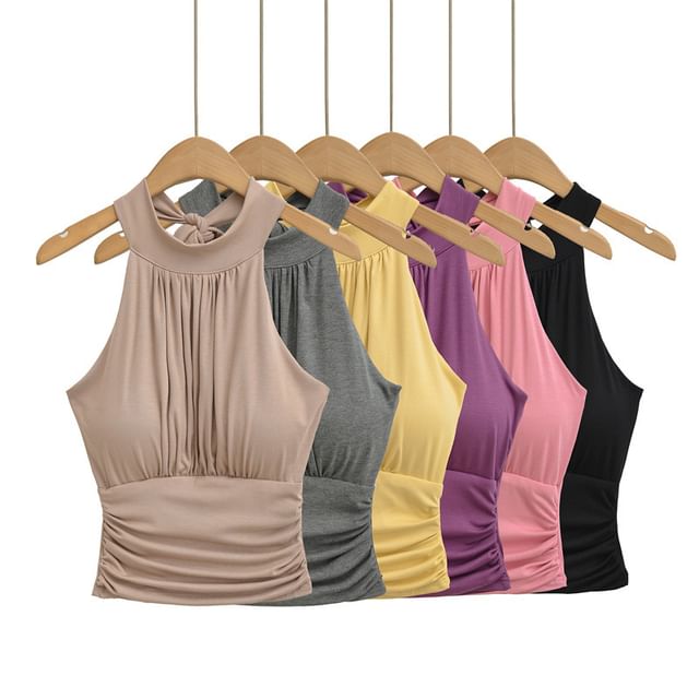 Colada-Sleeveless Plain Crop Top