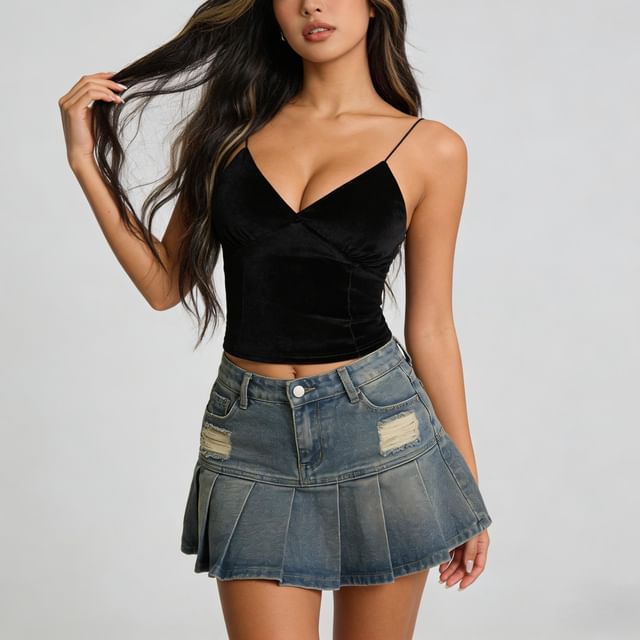 Colada-V-Neck Plain Camisole Top