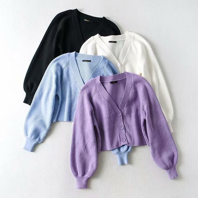 Colada-V-Neck Plain Cropped Cardigan