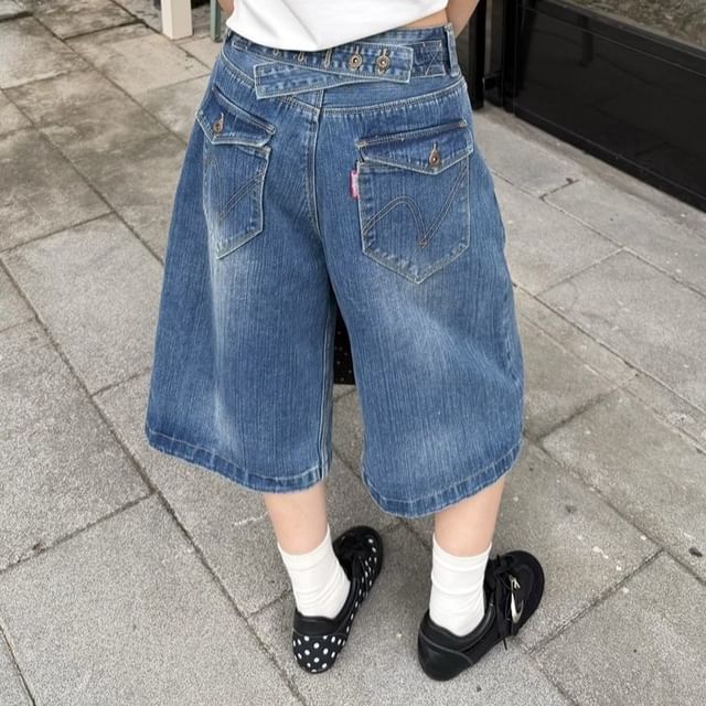 Coline-Low Rise Washed Capri Wide Leg Jeans