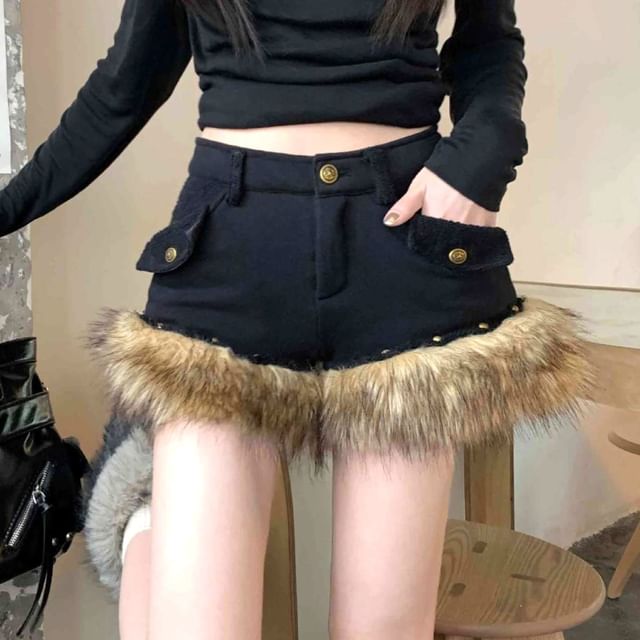 Coline-Mid Rise Fluffy Trim Denim Shorts