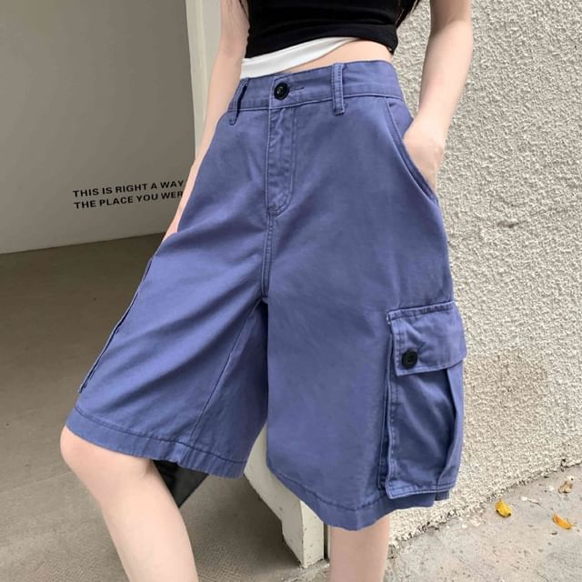 Coline-Mid Rise Plain Wide Leg Cargo Shorts
