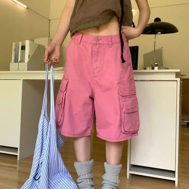 Coline-Mid Rise Plain Wide Leg Cargo Shorts