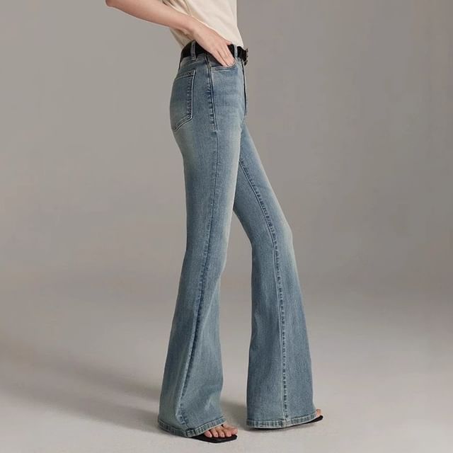 Coris-High Rise Bootcut Jeans