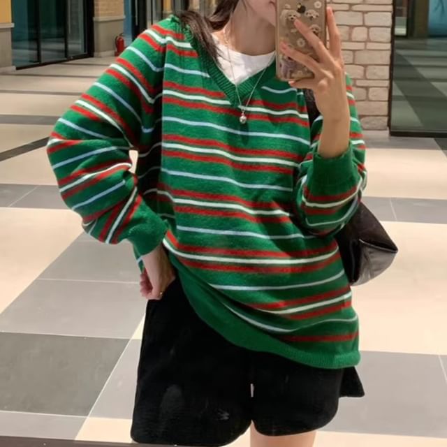 Coris-Long-Sleeve V-Neck Striped Sweater