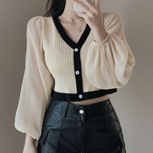 Coris-Puff-Sleeve V-Neck Plain Contrast Trim Cropped Blouse