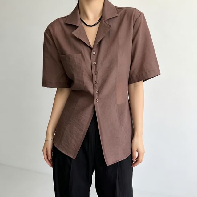 Coris-Short Sleeve Collared Plain Shirt