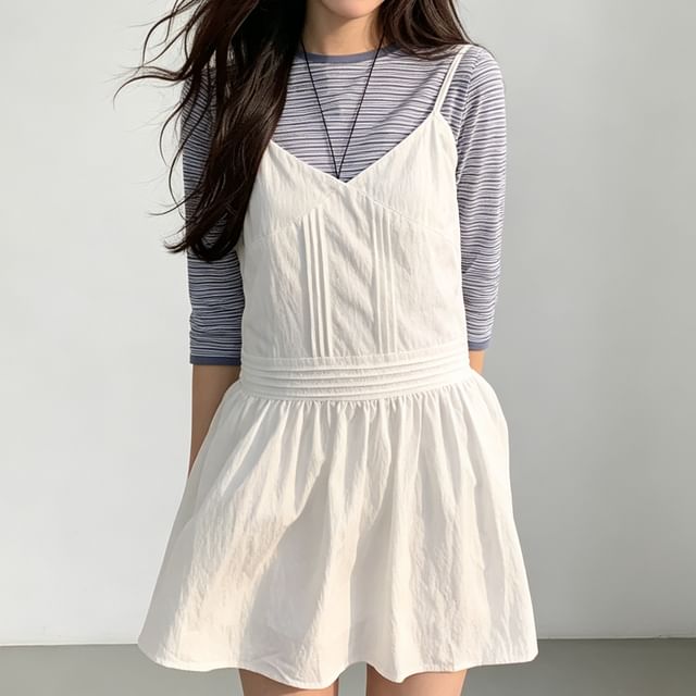 Coris-Spaghetti Strap V-Neck Plain Mini A-Line Dress
