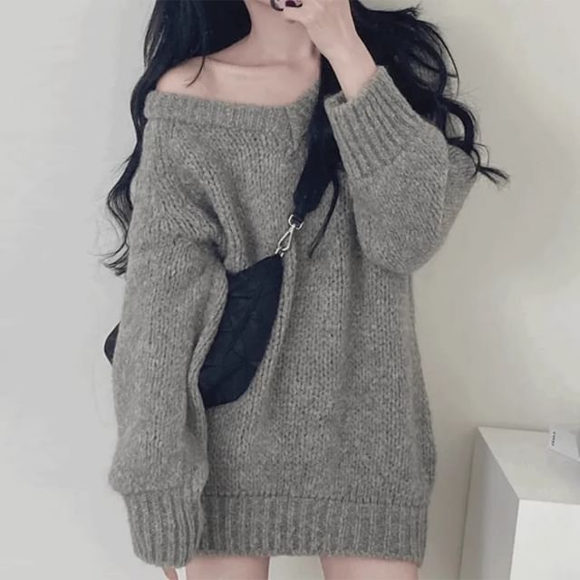 Coris-V-Neck Plain Oversized Sweater
