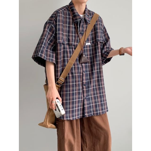 Cowpow-Short-Sleeve Collared Plaid Button Up Shirt