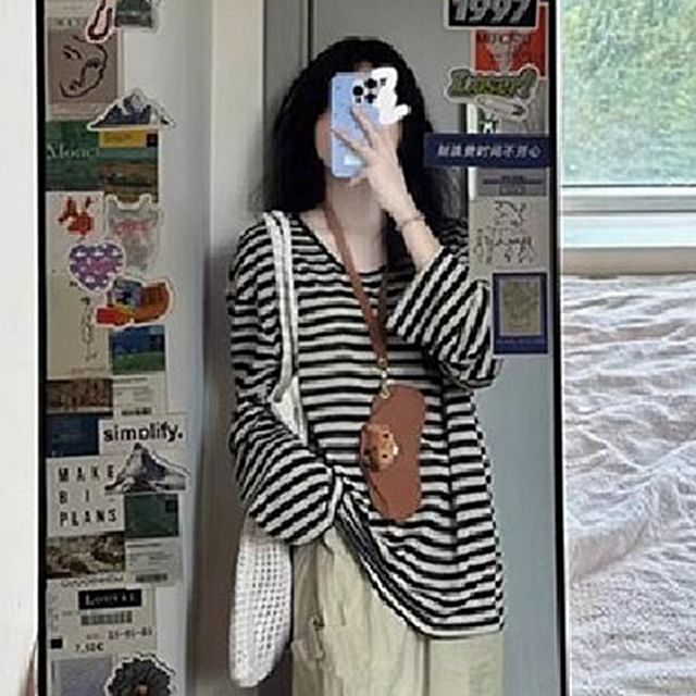 CRIBI-Long-Sleeve U-Neck Striped T-Shirt