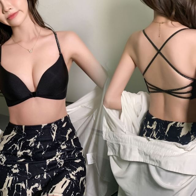 Croix-Front Closure Wireless Bra