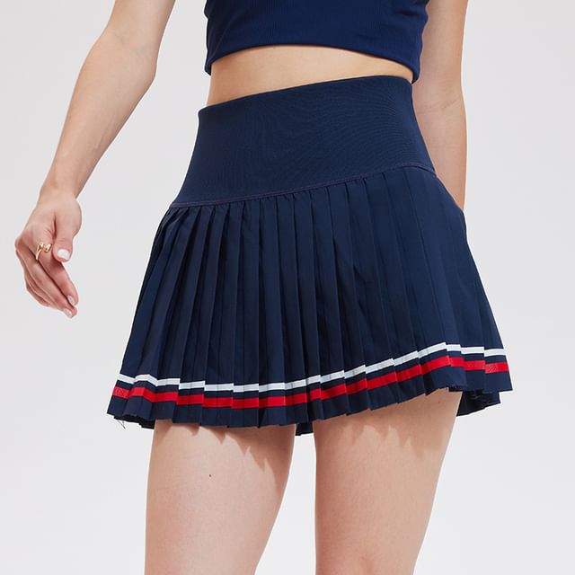 CUCURBIT-Contrast Trim Mini Pleated Sweat Skirt