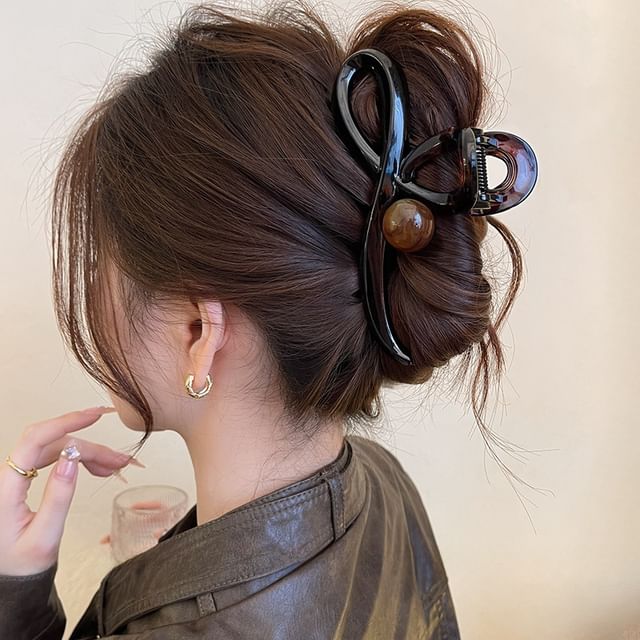 Daeuni-Bead Hair Claw