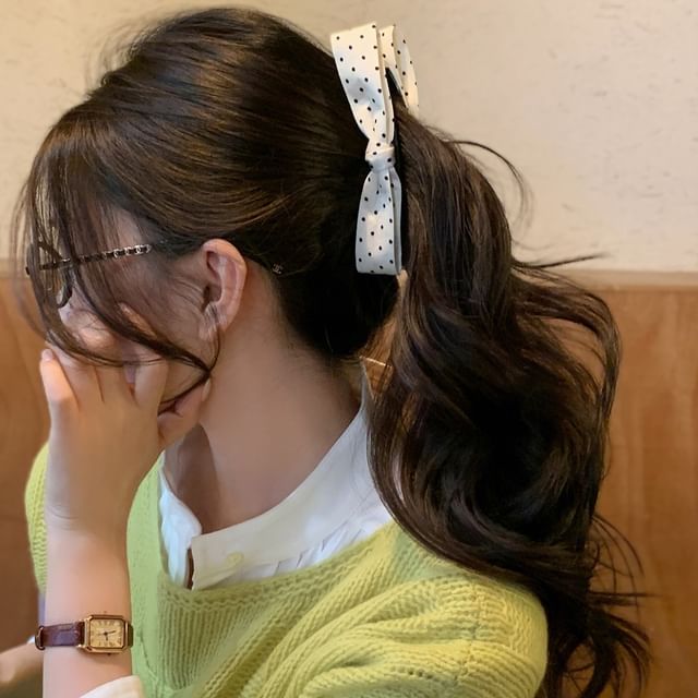 Daeuni-Dotted Bow Banana Clip