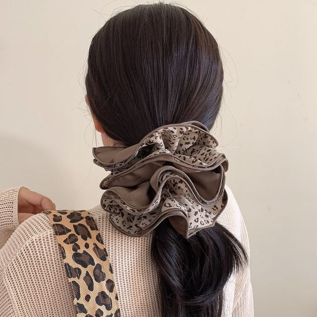 Daeuni-Leopard Print Layered Fabric Scrunchie
