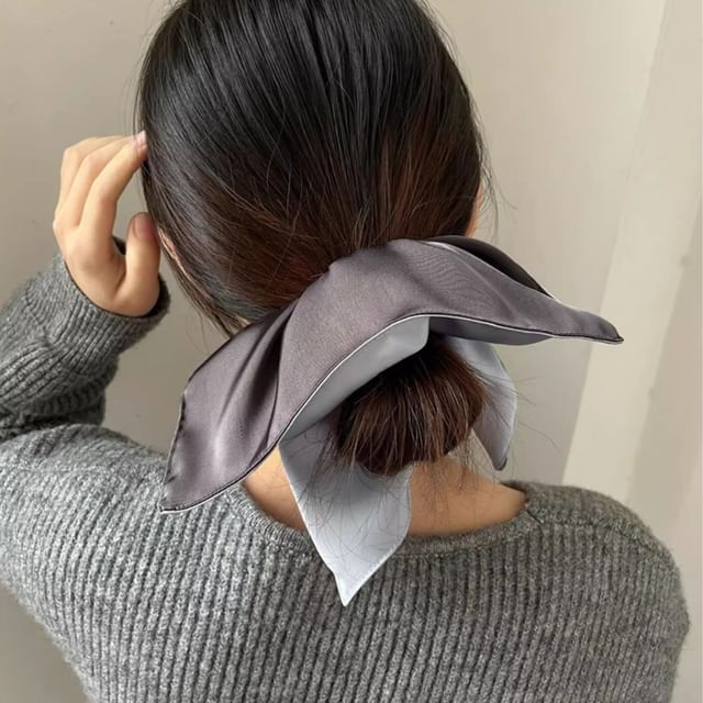 Daeuni-Plain Square Fabric Scrunchie