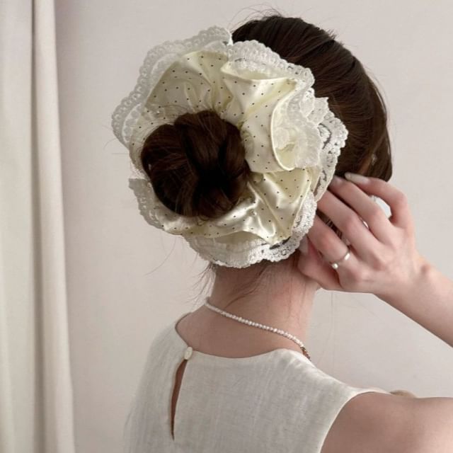 Daeuni-Polka Dot Lace Trim Scrunchie
