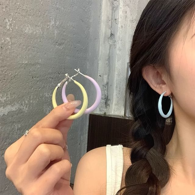 Dashiro-925 Sterling Silver Plain Hoop Earring