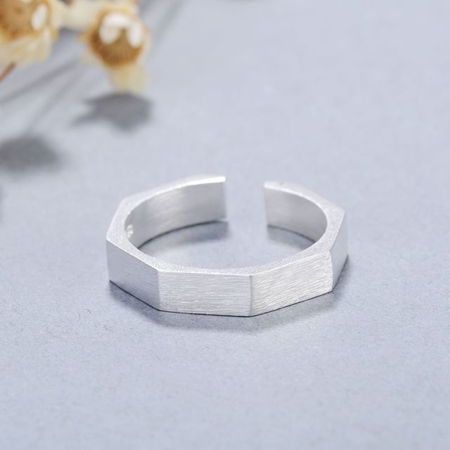Dashiro-Hexagonal Open Ring