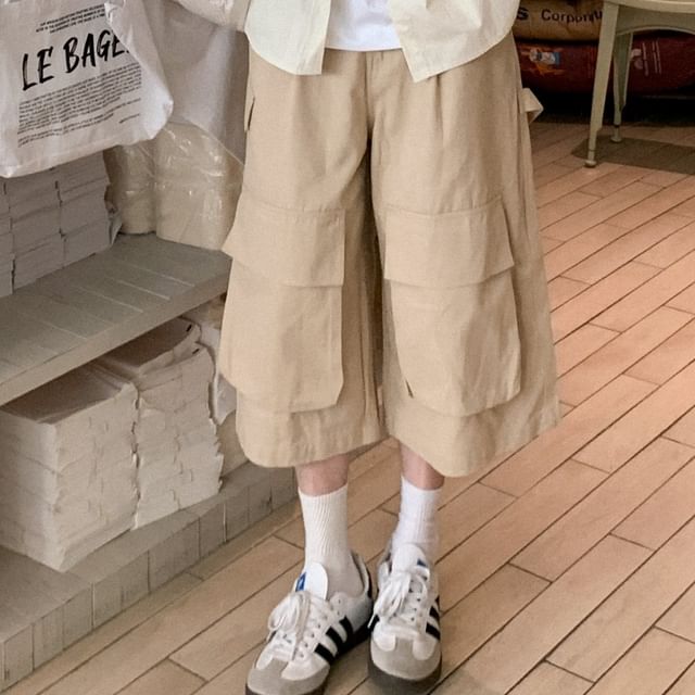 DAZO Studios-Mid Rise Plain Capri Wide Leg Cargo Pants