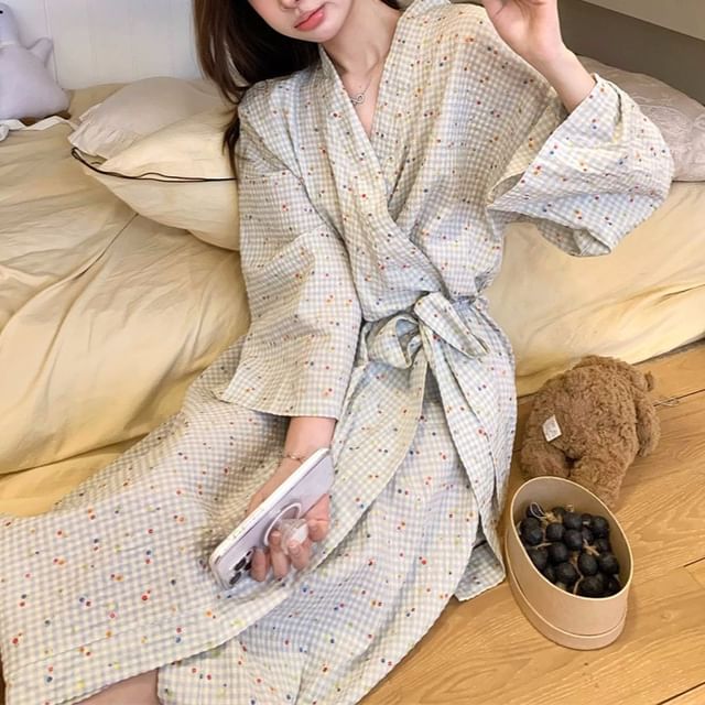 Dazzli-Dotted Plaid Pajama Robe
