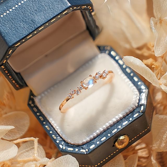 DECADES-Moonstone Rhinestone S925 Sterling Silver Ring