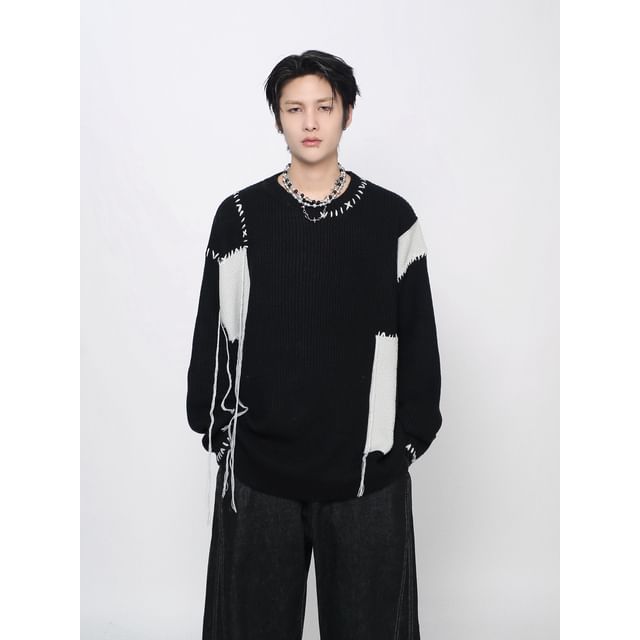Derbundy-Round Neck Two Tone Panel Sweater
