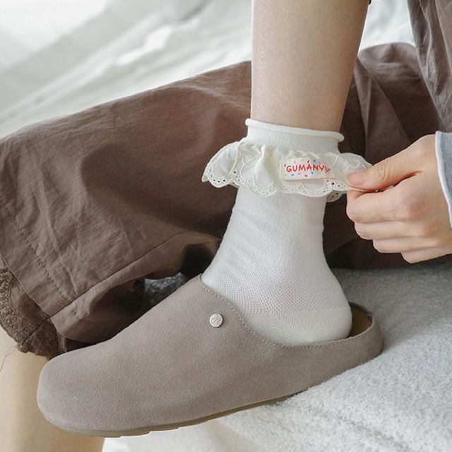 Desperim-Lace Trim Crew Socks