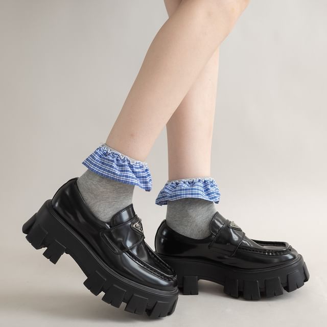 Desperim-Plaid Ruffle Short Socks