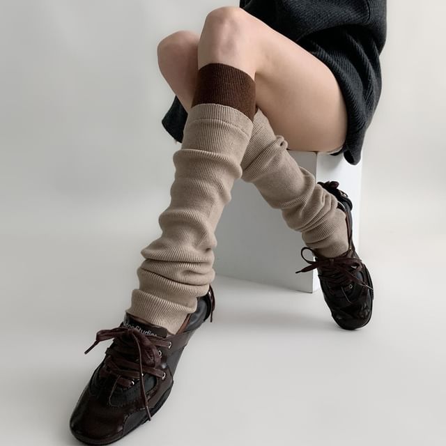 Desperim-Two Tone Knit Leg Warmer