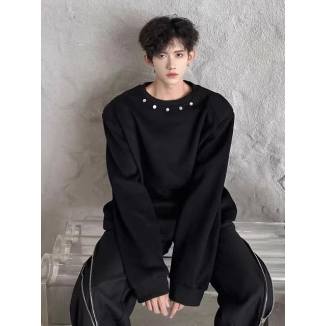 Diphon-Crew Neck Plain Studded Sweatshirt