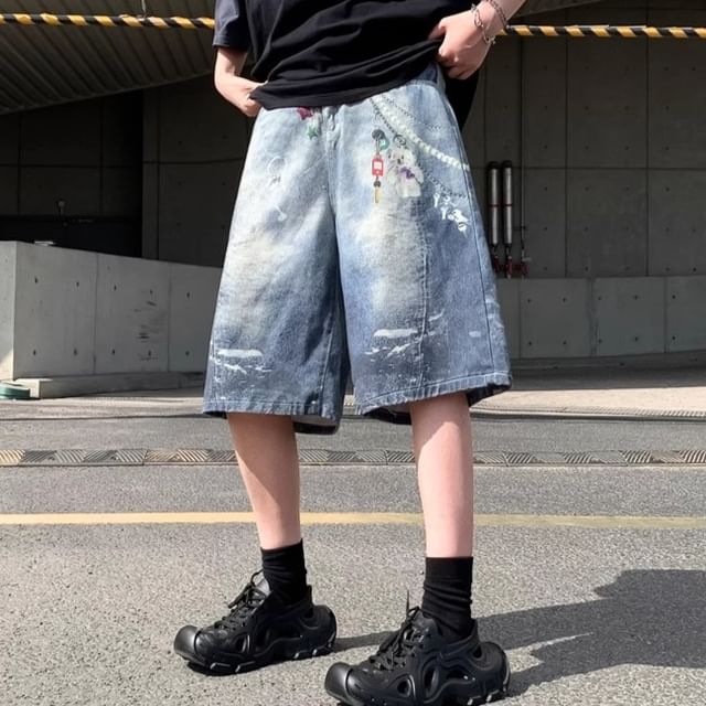 Diphon-Mid Rise Bear Print Washed Jorts