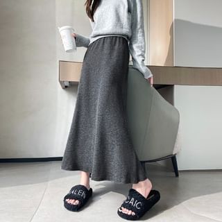 Dragan Pulse-High Waist Plain Maxi Fishtail Skirt