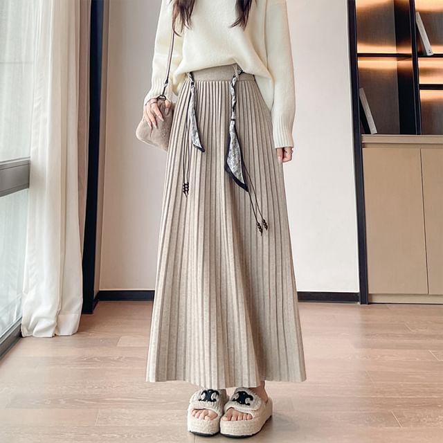 Dragan Pulse-High Waist Plain Maxi Pleated Skirt