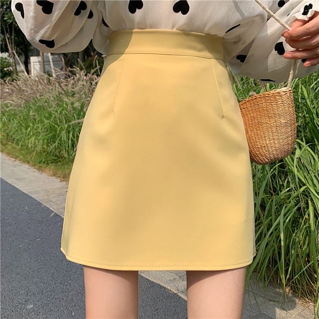 Dragan Pulse-High Waist Plain Mini A-Line Skirt