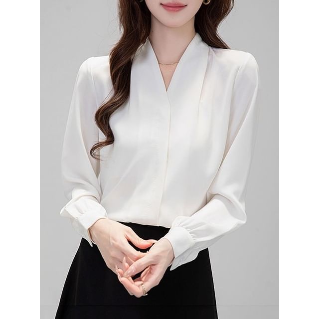 Dragan Pulse-Long-Sleeve V-Neck Plain Blouse