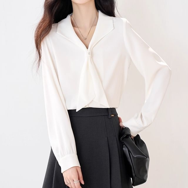 Dragan Pulse-Long-Sleeve V-Neck Plain Blouse